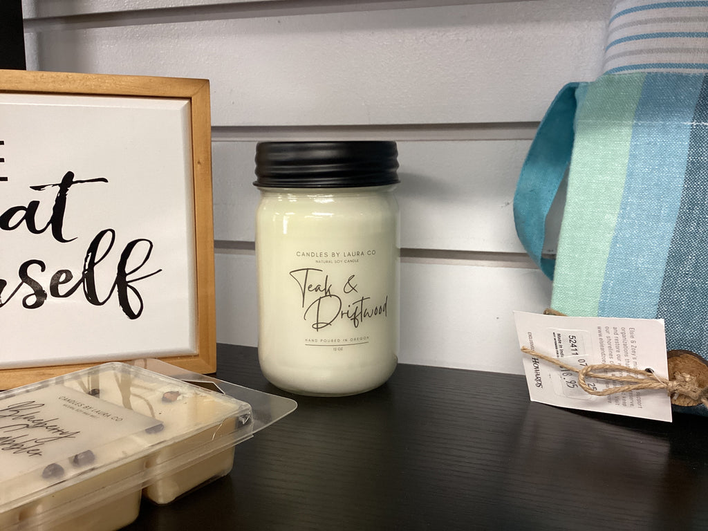 Candles by Laura Co.