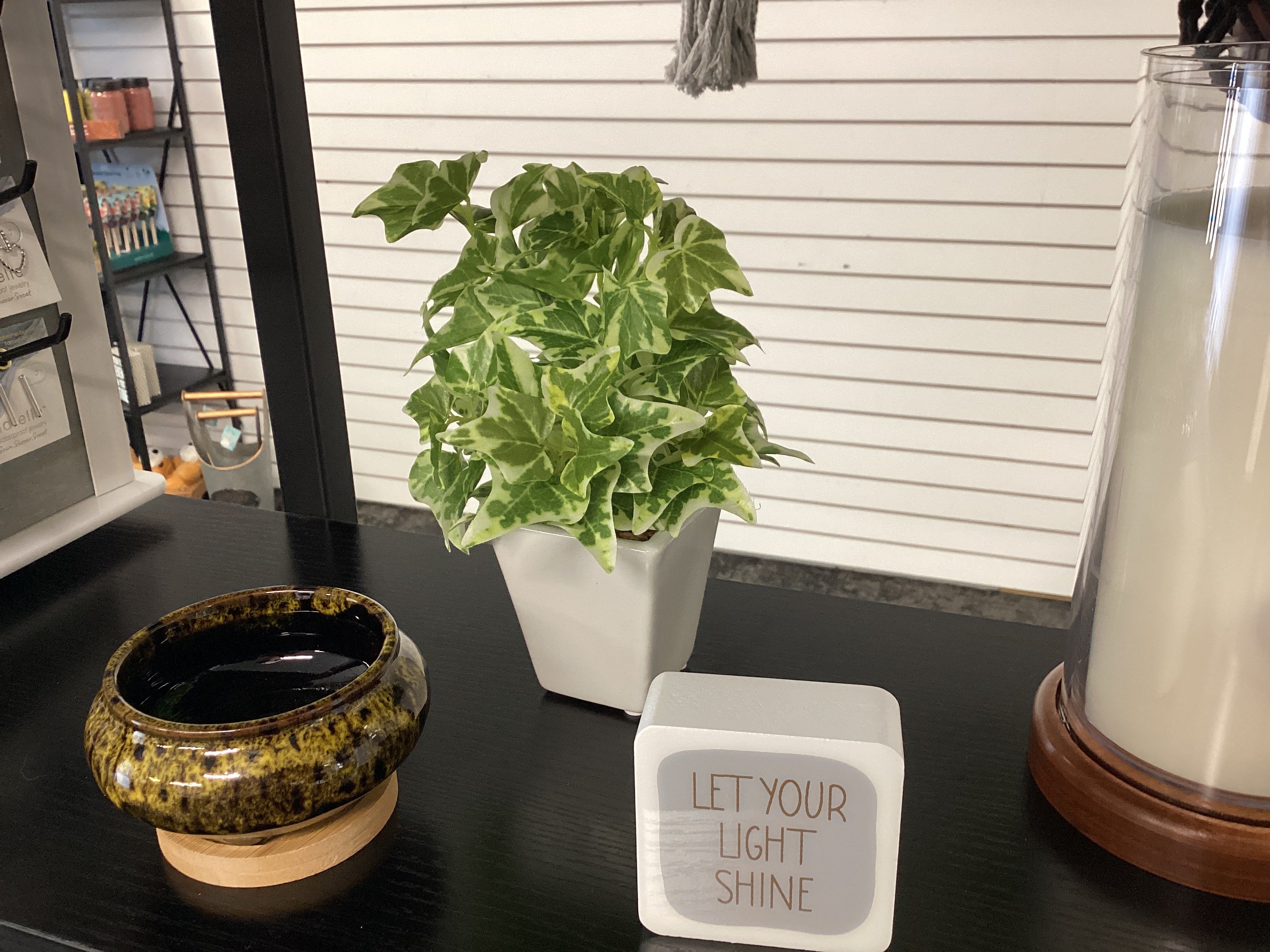 7.5” Artificial Plants