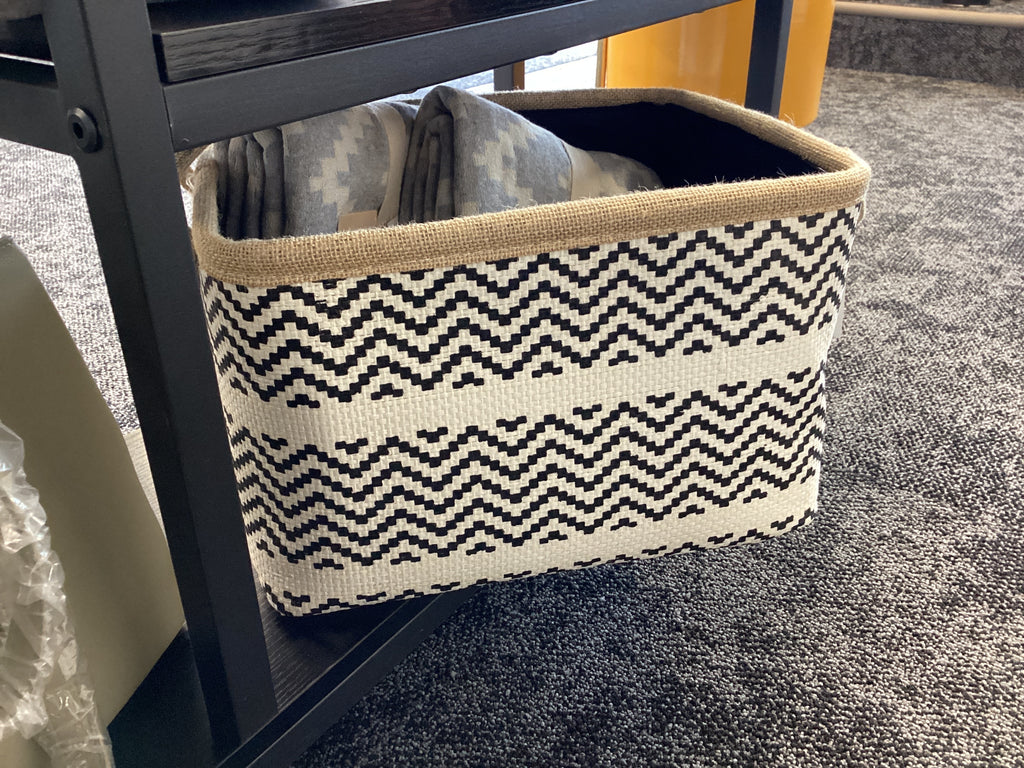 Black/White Basket