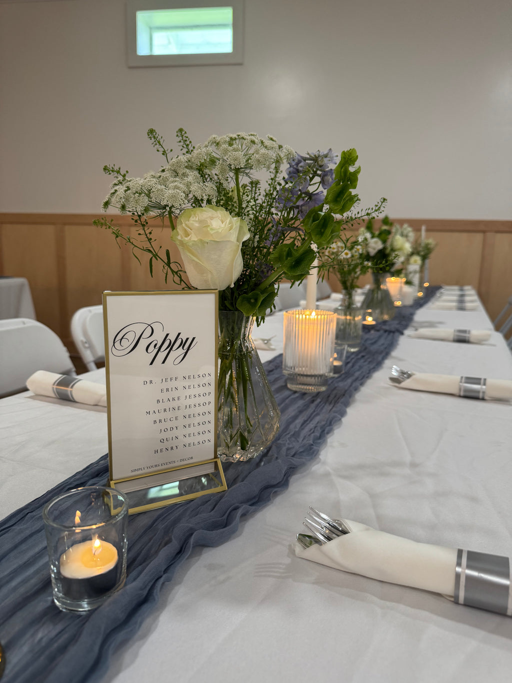 Gold Table Tents (4x6)